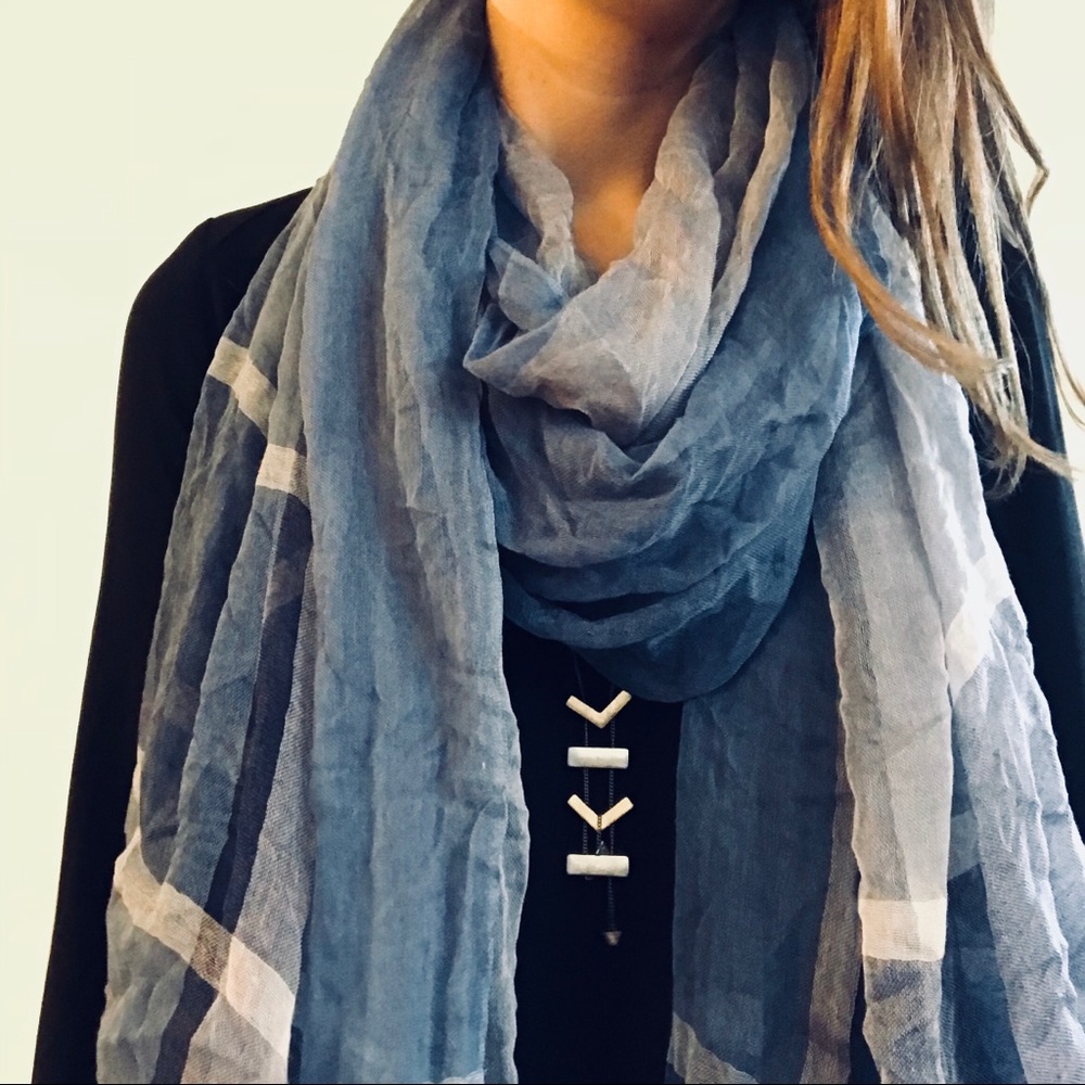 Blue scarf